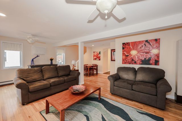 62 Collins Landing Rd Unit 62, Weare, NH 03281
