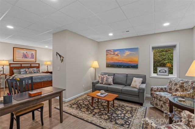 249 Pine Mountain Trail, Brevard, NC 28712