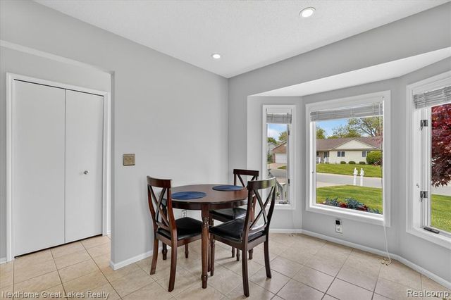 7475 Country Meadow Drive, Swartz Creek, MI 48473