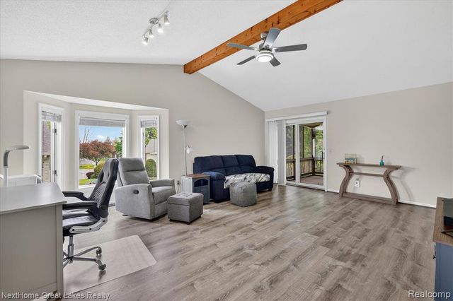 7475 Country Meadow Drive, Swartz Creek, MI 48473