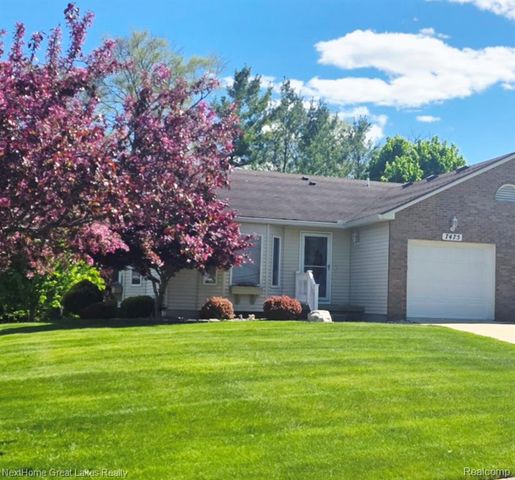7475 Country Meadow Drive, Swartz Creek, MI 48473