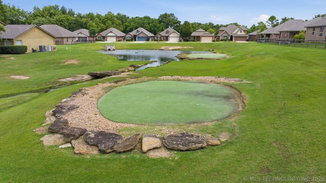 10716 Masters Circle, Jenks, OK 74037