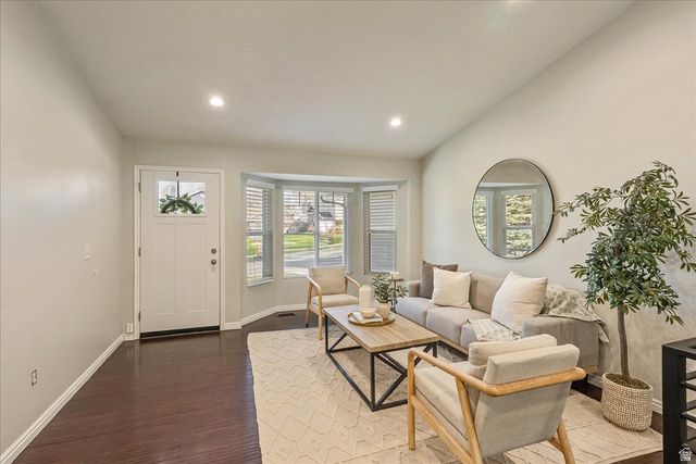 966 E GRANITE PEAK DR, Sandy, UT 84094