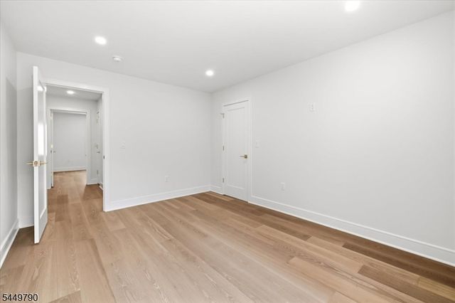 37 Congressional Pkwy, Livingston Twp., NJ 07039