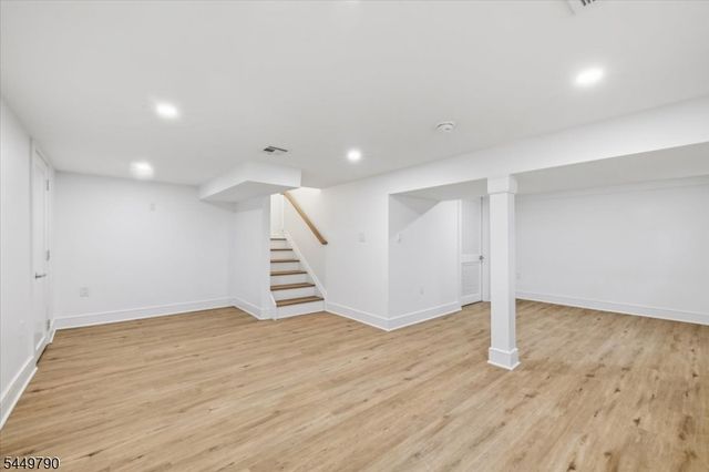 37 Congressional Pkwy, Livingston Twp., NJ 07039