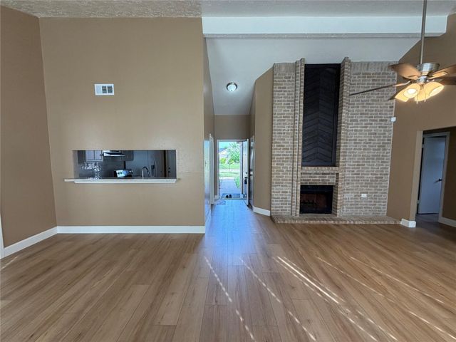 17219 Foxfield Drive, Houston, TX 77489