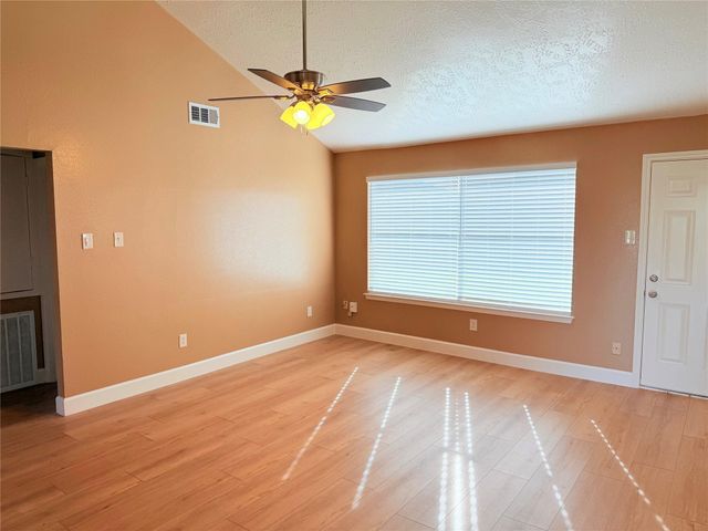 17219 Foxfield Drive, Houston, TX 77489