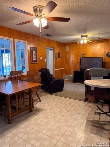 5006 Creekmoor, San Antonio, TX 78220