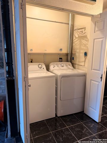 5006 Creekmoor, San Antonio, TX 78220