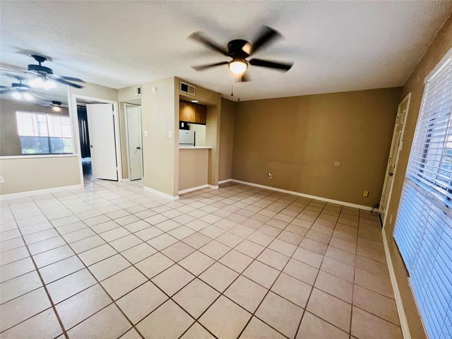 1516 Bay Area Blvd Boulevard H1, Houston, TX 77058