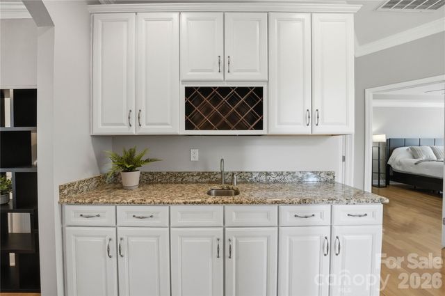 5068 Gladiola Way, Tega Cay, SC 29708