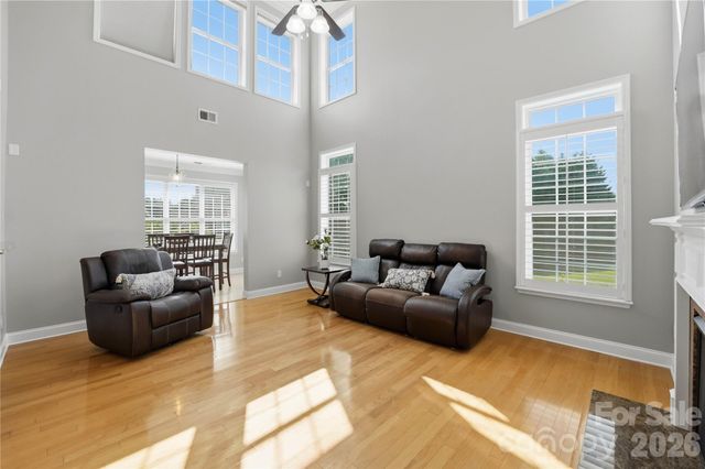 5068 Gladiola Way, Tega Cay, SC 29708
