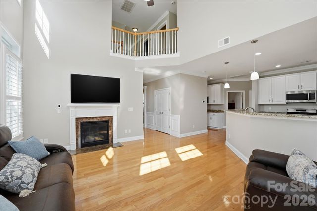 5068 Gladiola Way, Tega Cay, SC 29708