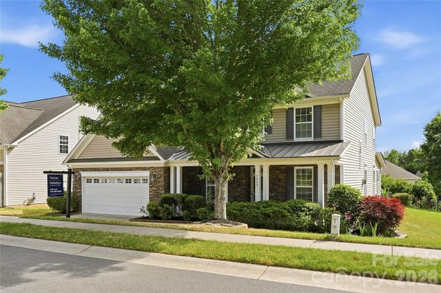 5068 Gladiola Way, Tega Cay, SC 29708