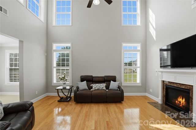 5068 Gladiola Way, Tega Cay, SC 29708