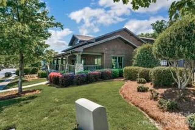5068 Gladiola Way, Tega Cay, SC 29708