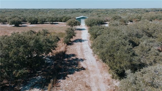 2102 Prairie Road, Rockport, TX 78382