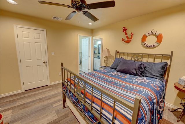 2102 Prairie Road, Rockport, TX 78382