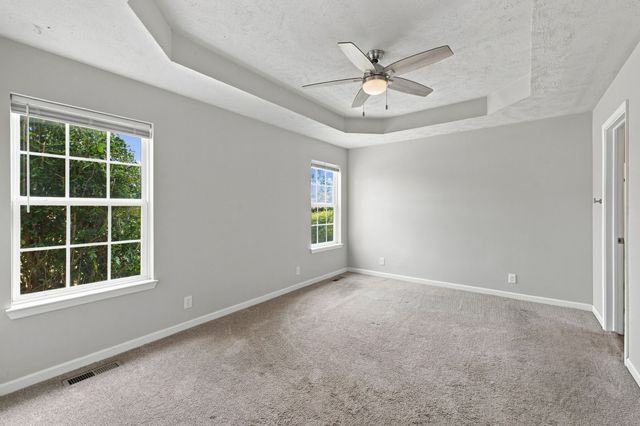 2820 Weybridge Dr, Murfreesboro, TN 37128