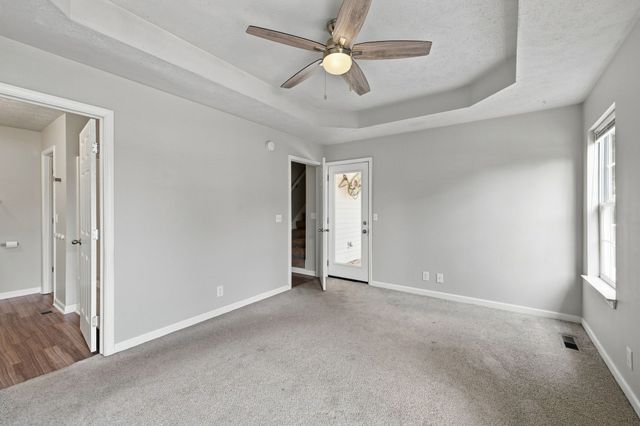 2820 Weybridge Dr, Murfreesboro, TN 37128
