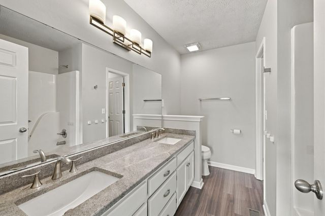 2820 Weybridge Dr, Murfreesboro, TN 37128