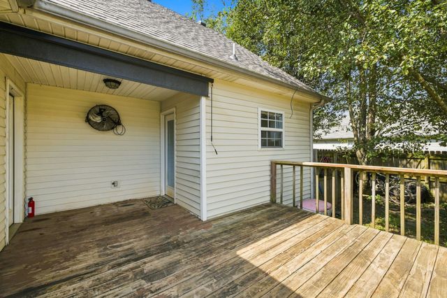 2820 Weybridge Dr, Murfreesboro, TN 37128