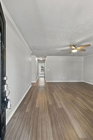 2820 Weybridge Dr, Murfreesboro, TN 37128