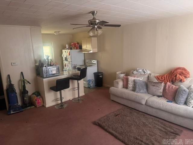 301 SE 5th Street, England, AR 72046