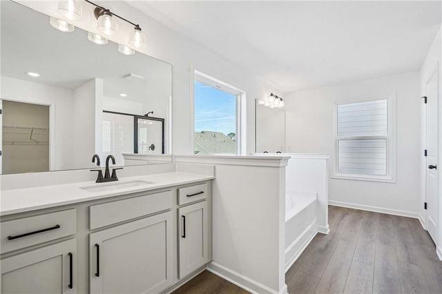 5457 Hargrove Way, Flowery Branch, GA 30542