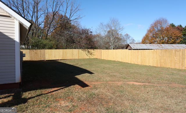 1045 Fairview School Road, Demorest, GA 30535