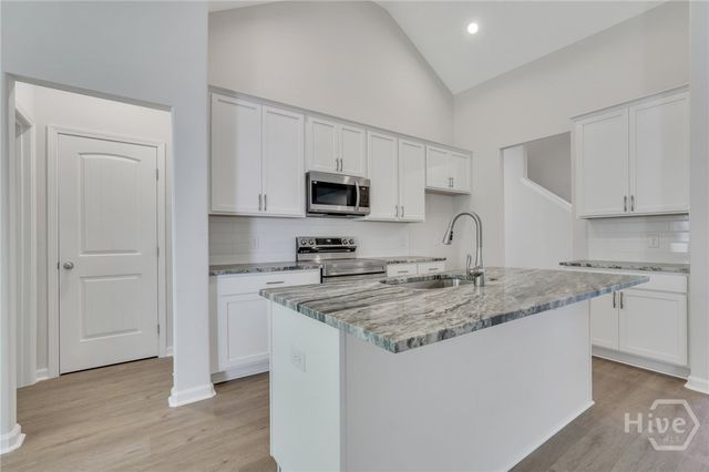 722 Highland Circle, Richmond Hill, GA 31324