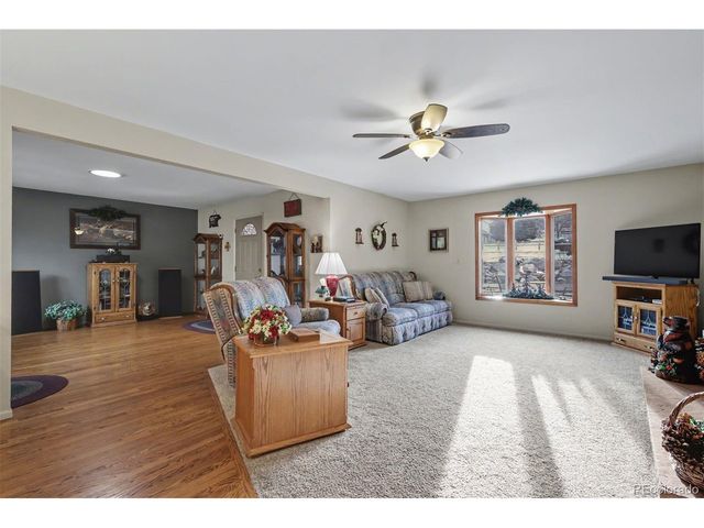 1124 Eagle Rock Rd, Colorado Springs, CO 80918