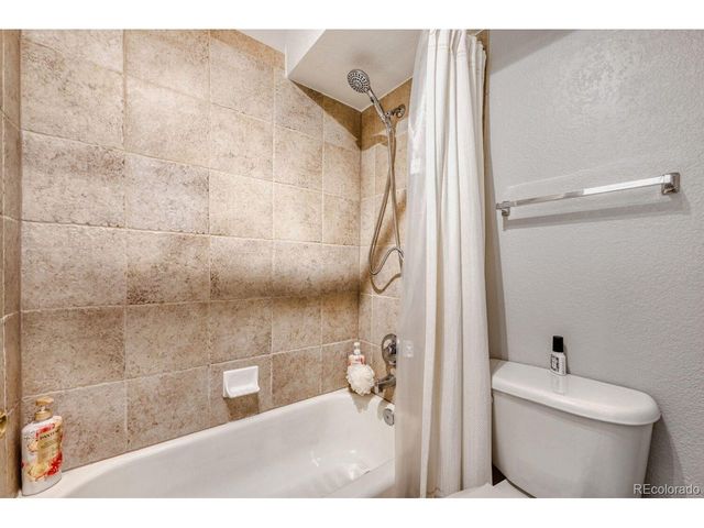 9190 E Arbor Cir C, Englewood, CO 80111