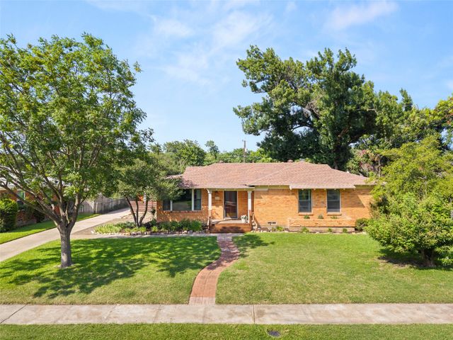 1812 Arrow Lane, Garland, TX 75042
