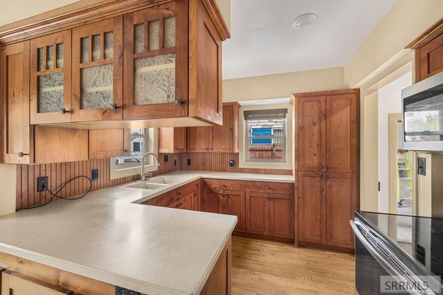 528 10th Street, Idaho Falls, ID 83404