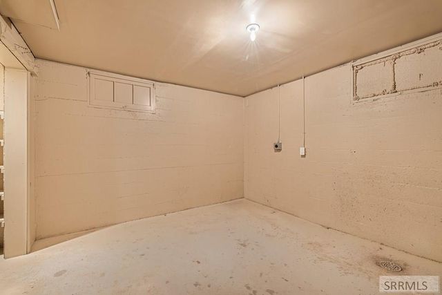 528 10th Street, Idaho Falls, ID 83404