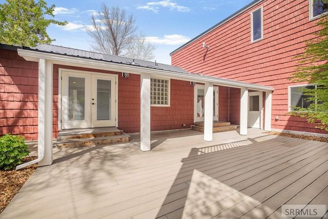 528 10th Street, Idaho Falls, ID 83404