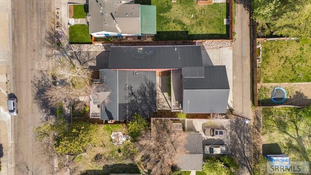 528 10th Street, Idaho Falls, ID 83404
