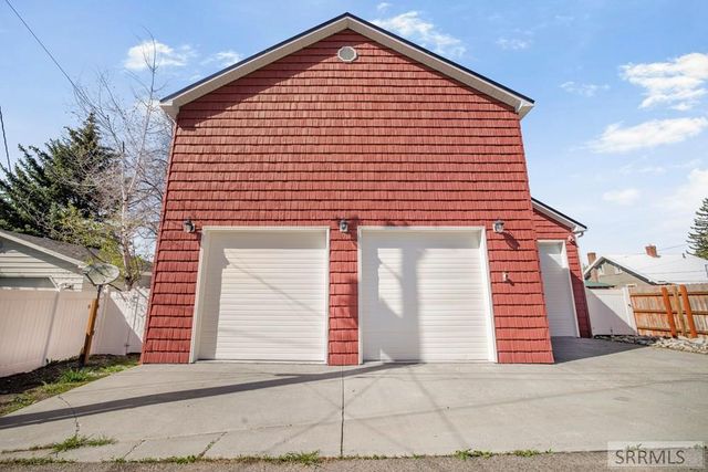 528 10th Street, Idaho Falls, ID 83404