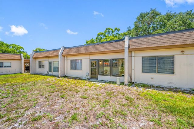 2928 FEATHER DRIVE 7-B, Clearwater, FL 33759