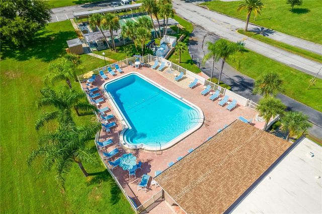 2928 FEATHER DRIVE 7-B, Clearwater, FL 33759