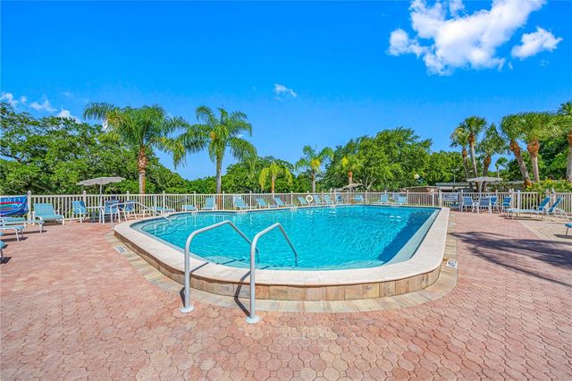 2928 FEATHER DRIVE 7-B, Clearwater, FL 33759