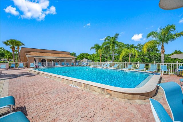 2928 FEATHER DRIVE 7-B, Clearwater, FL 33759