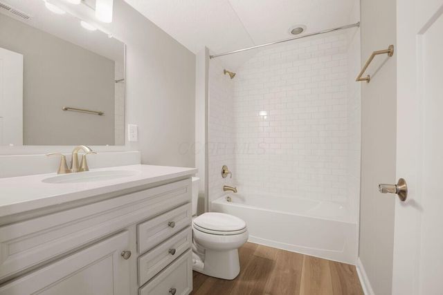 4528 Nonius Drive, 1020, Hilliard, OH 43026