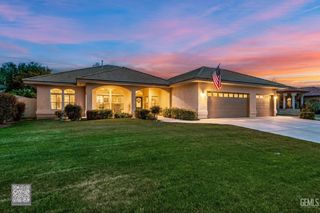 4401 Palisades Circle, Bakersfield, CA 93308