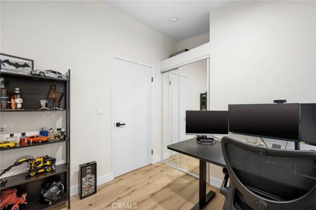 11300 Foothill Boulevard 63, Lakeview Terrace, CA 91342