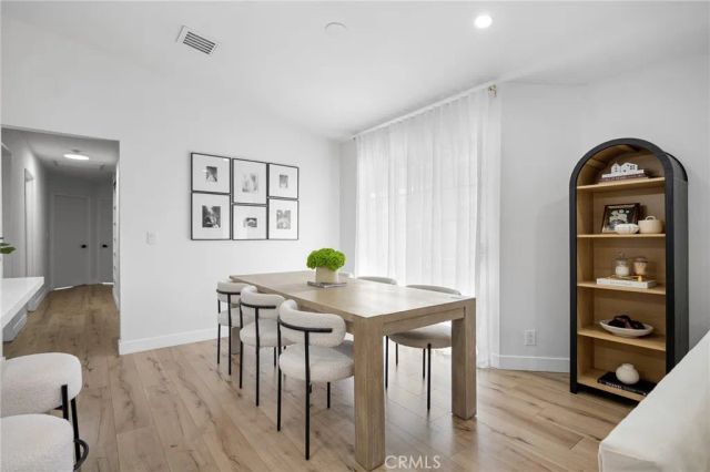 11300 Foothill Boulevard 63, Lakeview Terrace, CA 91342
