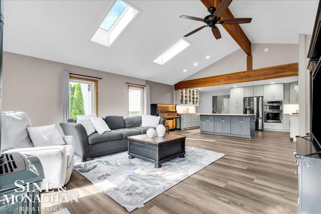855 Montana Street, Marysville, MI 48040