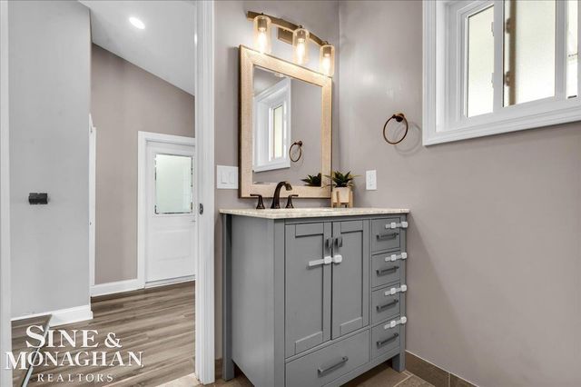 855 Montana Street, Marysville, MI 48040