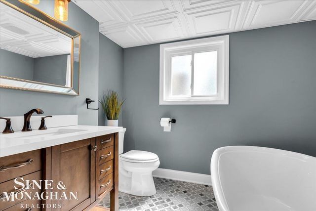 855 Montana Street, Marysville, MI 48040